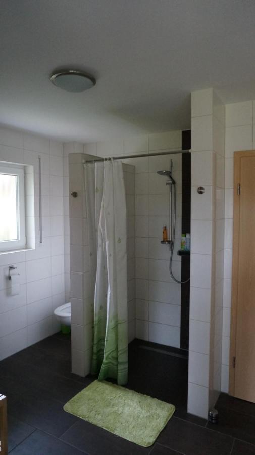 Lakeside House Strasen Wesenberg Exterior foto